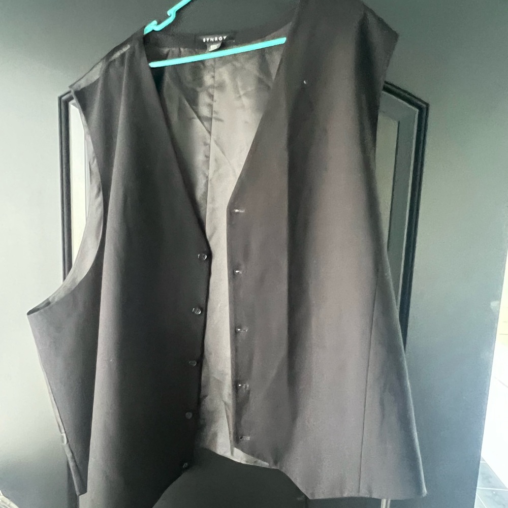 Synergy Vest 5xl back